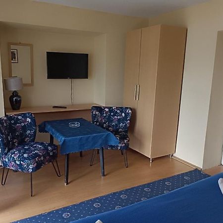 Rosemary Apartment Ohrid Esterno foto